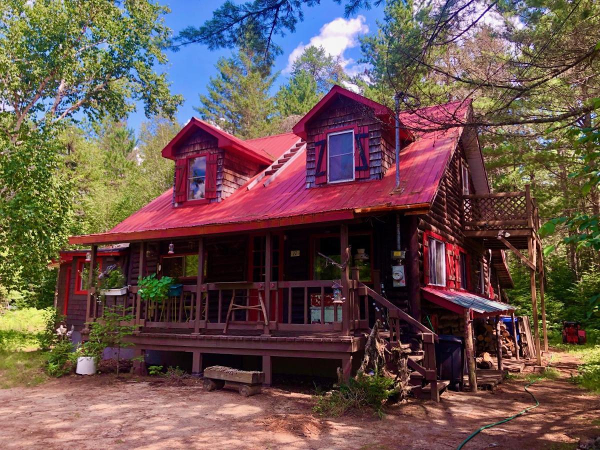 Chalet En Bois Rond Mauricie Saint-Alexis-des-Monts Extérieur photo